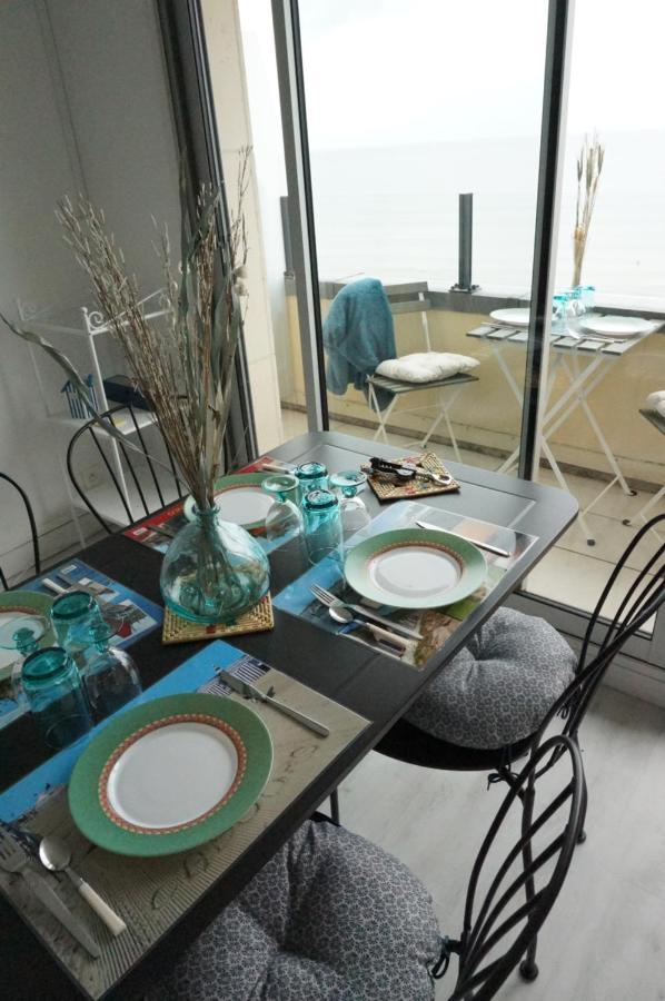 Belle Vie Vue Dominante Mer Et Plage - Appartement 2 A 4 Personnes Cabourg Zewnętrze zdjęcie